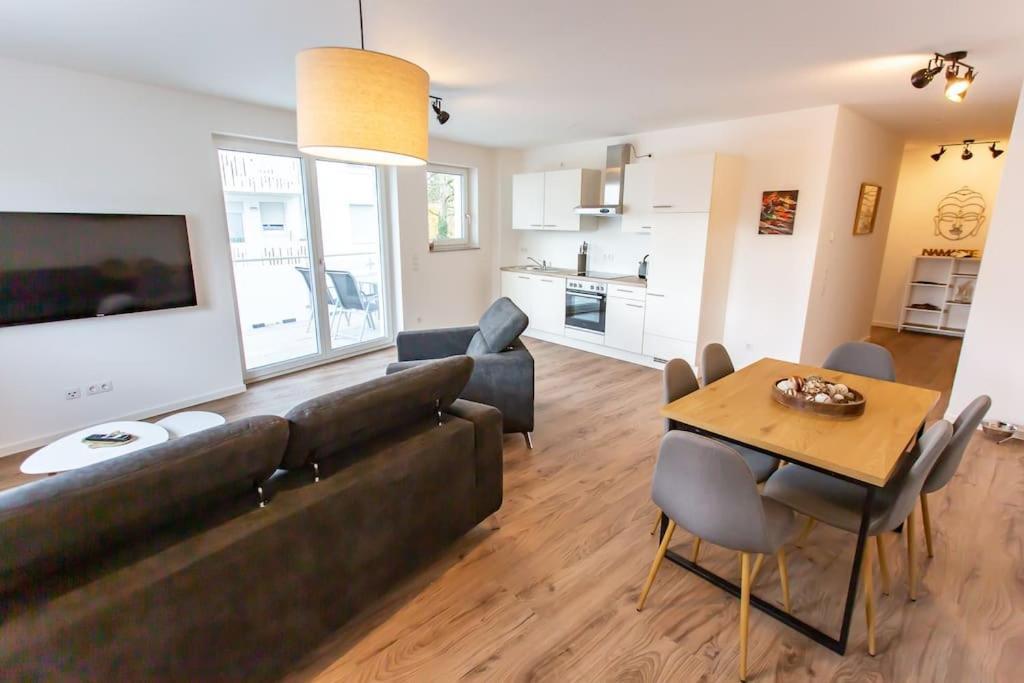 Grosse Cozy 4-Zi-Whg Mit Balkon Naehe Europa Park Und Rulantica Apartment Lahr  Exterior foto