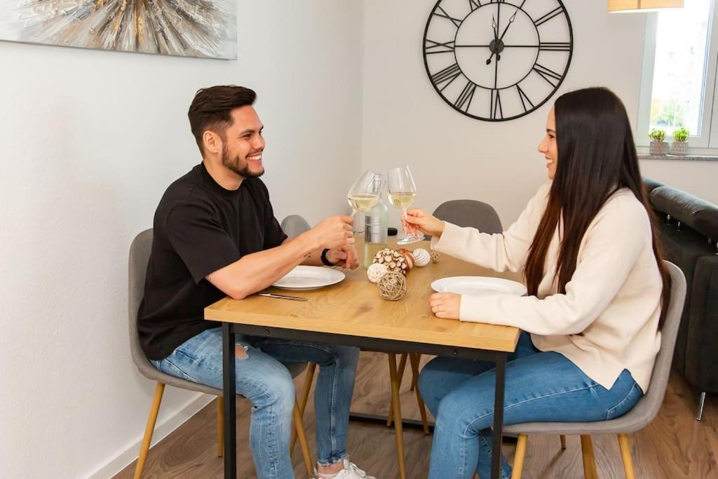 Grosse Cozy 4-Zi-Whg Mit Balkon Naehe Europa Park Und Rulantica Apartment Lahr  Exterior foto
